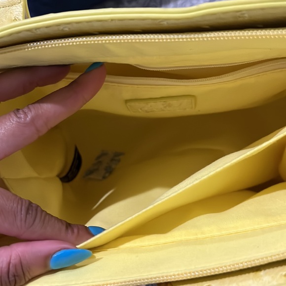 Yellow Handbag - Picture 3 of 5